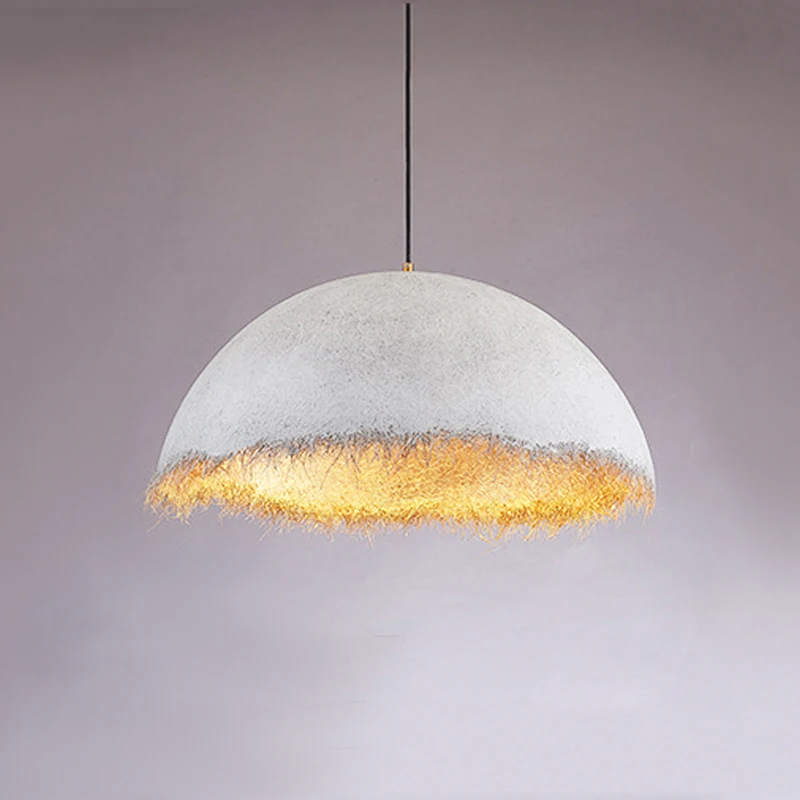 Lampe champignon suspendue LED style nid sur fond gris