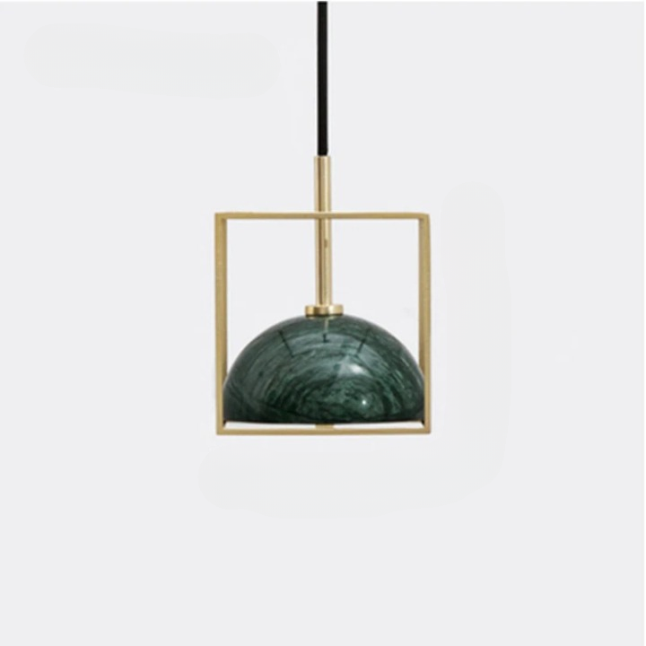 Suspension champignon verte en marbre sur fond gris